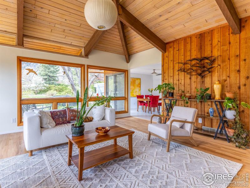 2015 Kohler Dr, Boulder, CO 80305
