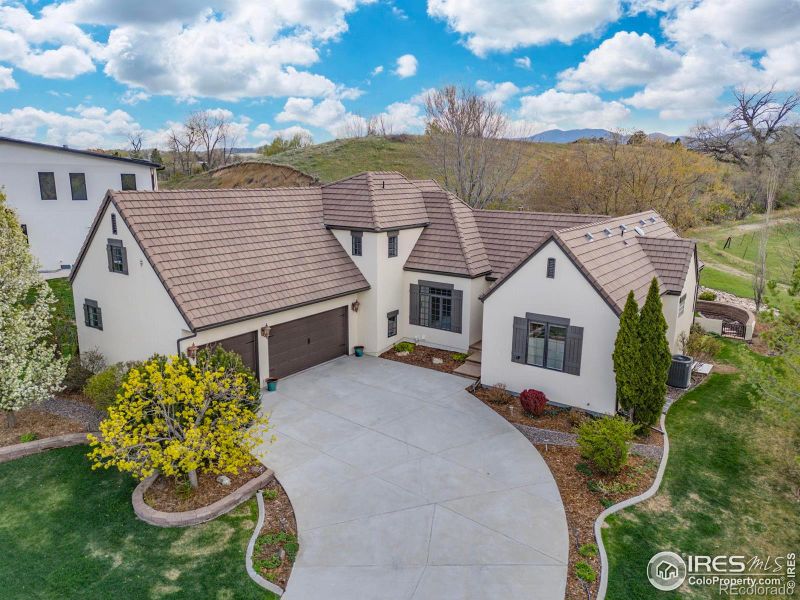 895 Owl Grove Pl, Loveland, CO 80537