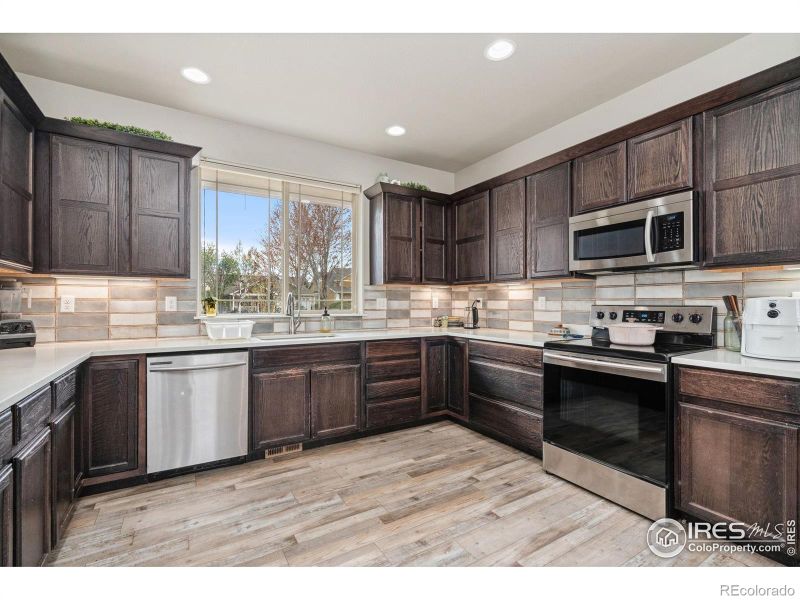 1030 Grand Ave, Windsor, CO 80550