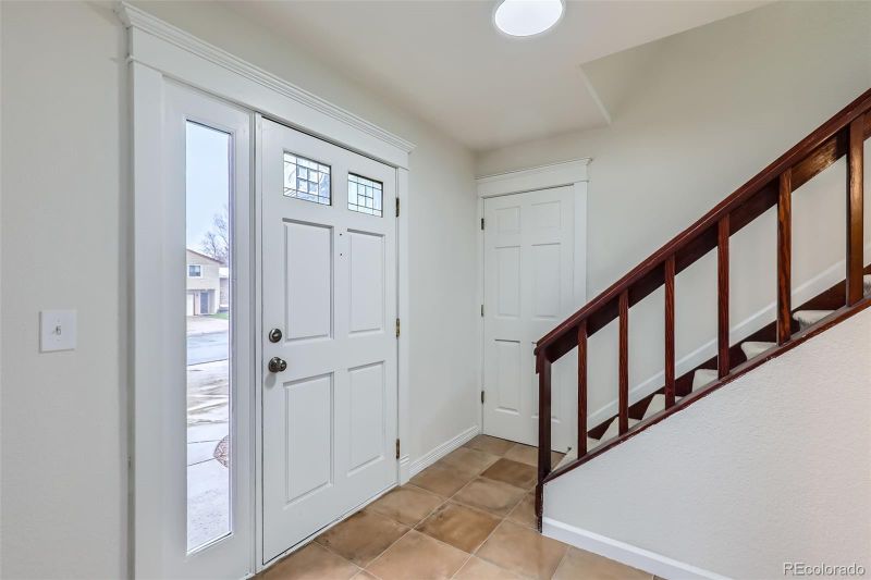 11864 E Idaho Dr, Aurora, CO 80012