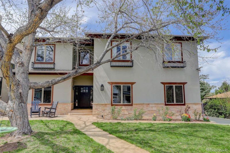 2931 S Cook St, Denver, CO 80210