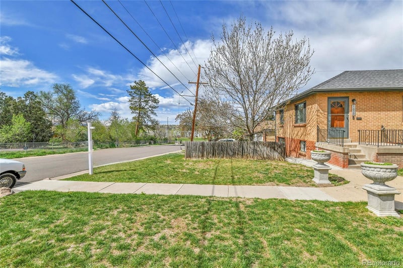 1658 Winona Ct, Denver, CO 80204