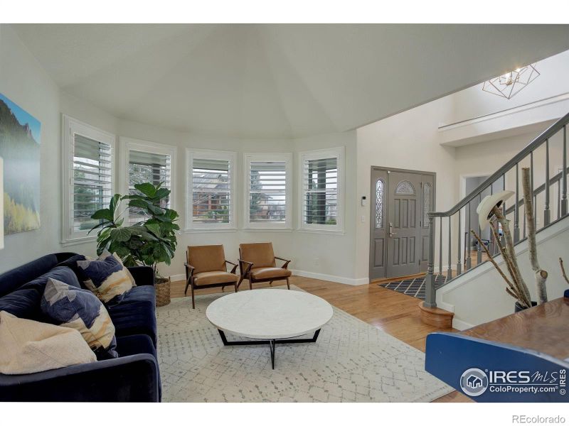 366 Blackhawk Ln, Lafayette, CO 80026