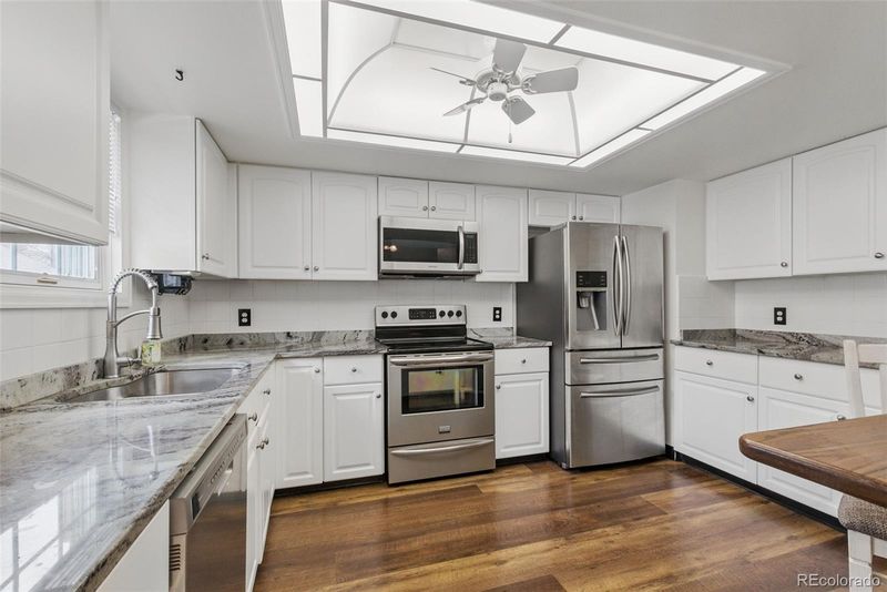 2838 S Heather Gardens Way #A, Aurora, CO 80014