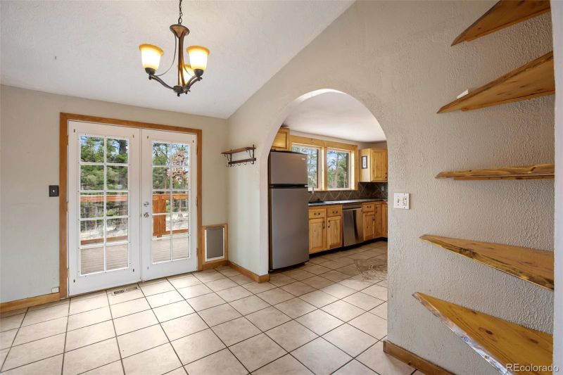 120 Poncha Creek Trl, Florissant, CO 80816
