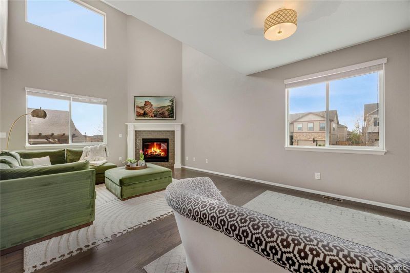 17124 Mariposa St, Broomfield, CO 80023