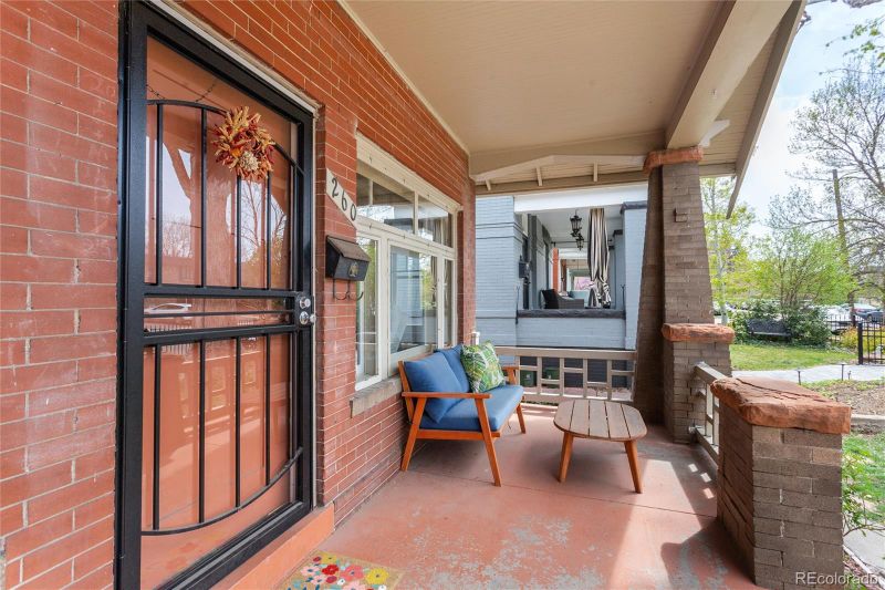 260 N Grant St, Denver, CO 80203
