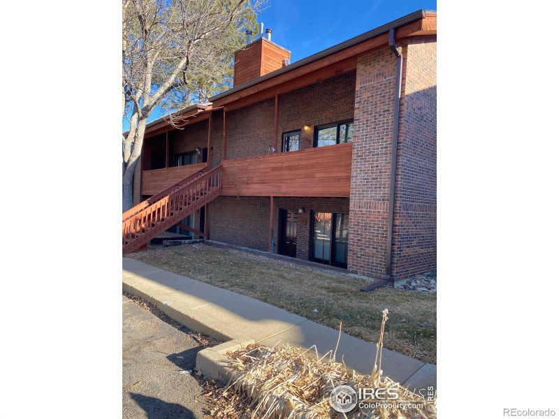 1961 Centennial Dr, Louisville, CO 80027
