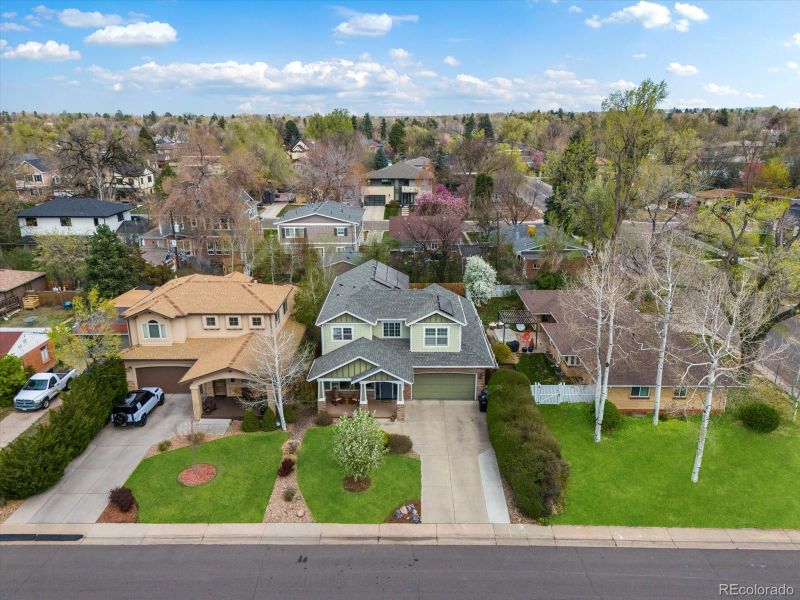 810 Jasmine St, Denver, CO 80220