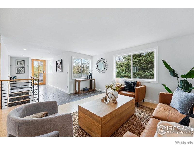 222 Stickney Ave, Lyons, CO 80540