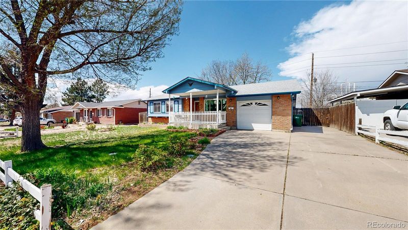 921 S Wheeling St, Aurora, CO 80012