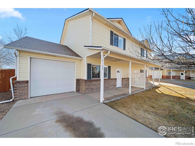 4142 Meadowview Ct, Evans, CO 80620
