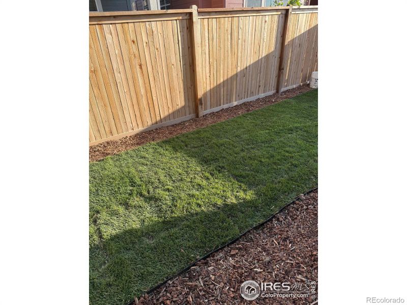 2260 Crescent Cir, Erie, CO 80026
