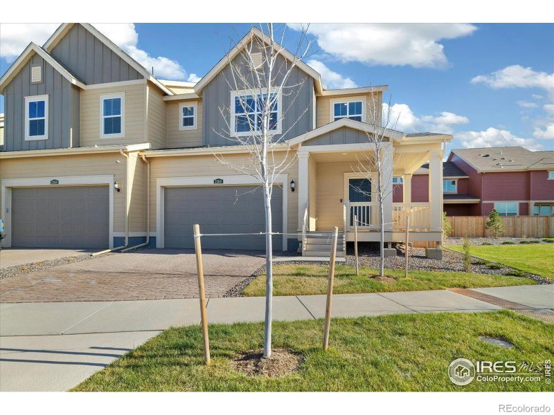 2260 Crescent Cir, Erie, CO 80026