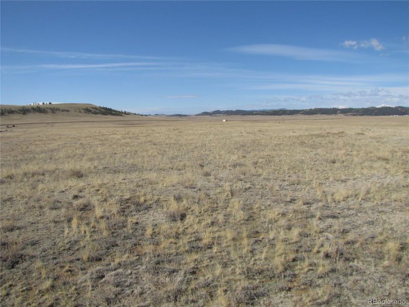 1062 Hinsdale Rd, Hartsel, CO 80449