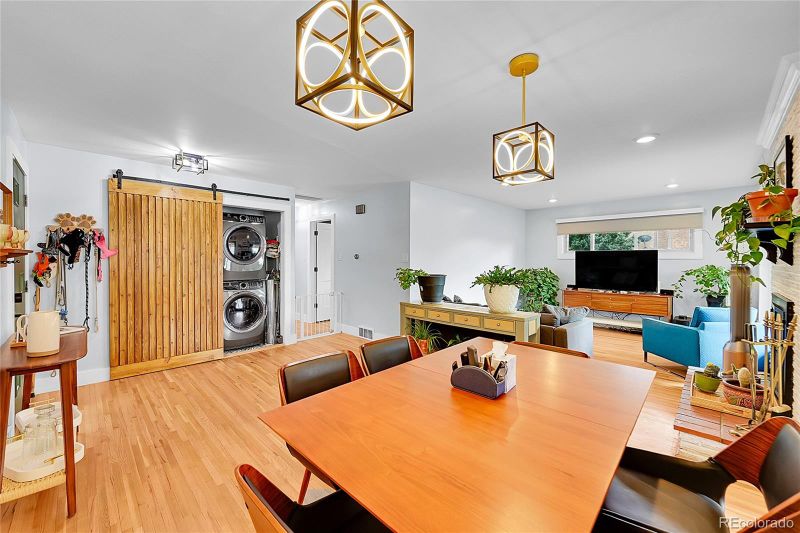 2201 Lima St, Aurora, CO 80010