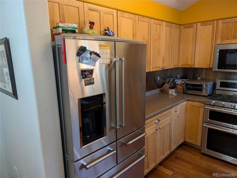 3044 S Bellaire St, Denver, CO 80222
