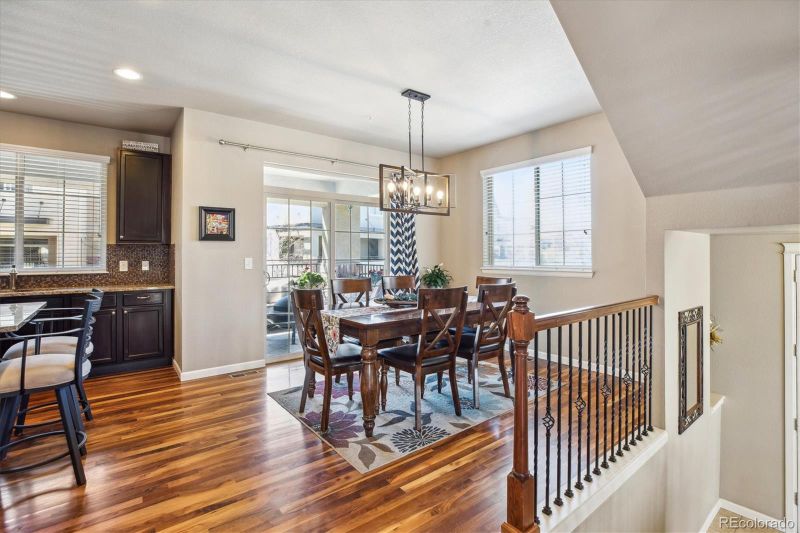 851 Elmhurst Dr #A, Highlands Ranch, CO 80129