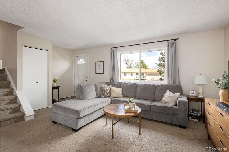 6141 S Estes St, Littleton, CO 80123