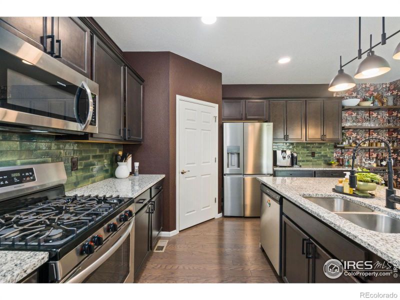 6930 Grainery Ct, Timnath, CO 80547