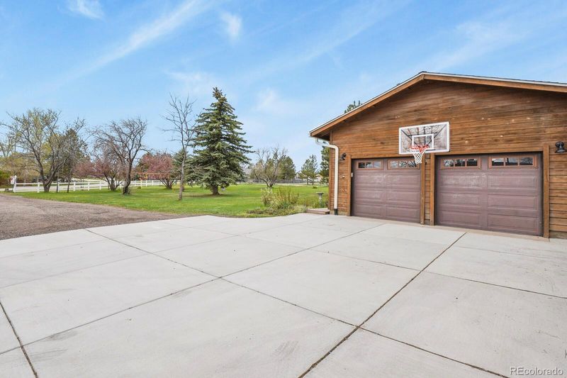 34101 Columbine Trl E, Elizabeth, CO 80107