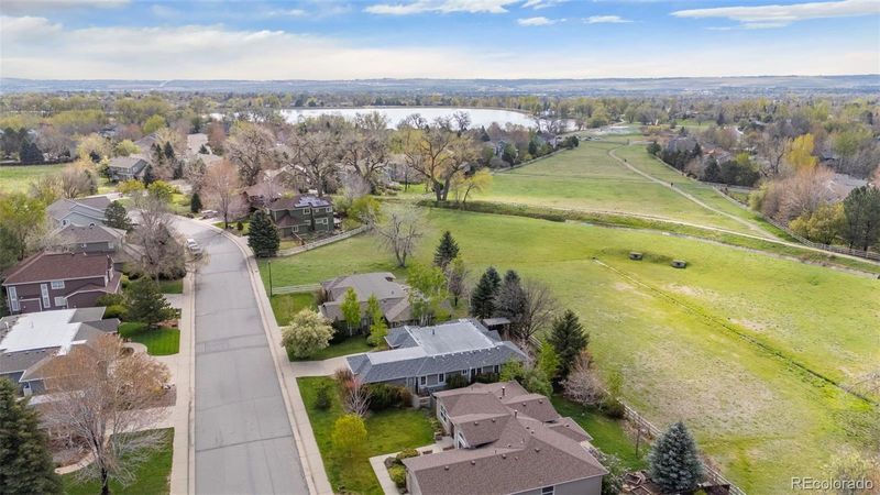 2330 Sandpiper Dr, Lafayette, CO 80026