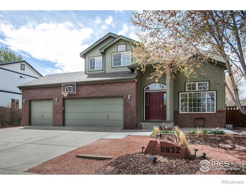 5832 E Wetlands Dr, Frederick, CO 80504