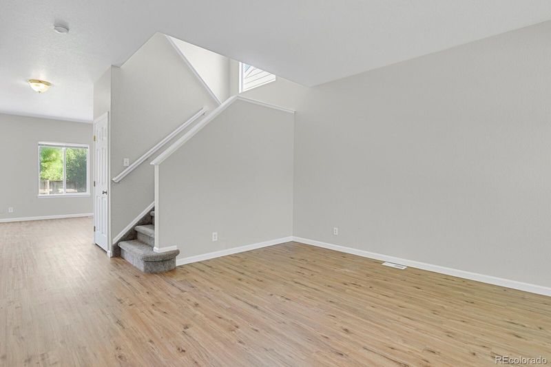 9690 Lansing Cir, Commerce City, CO 80022