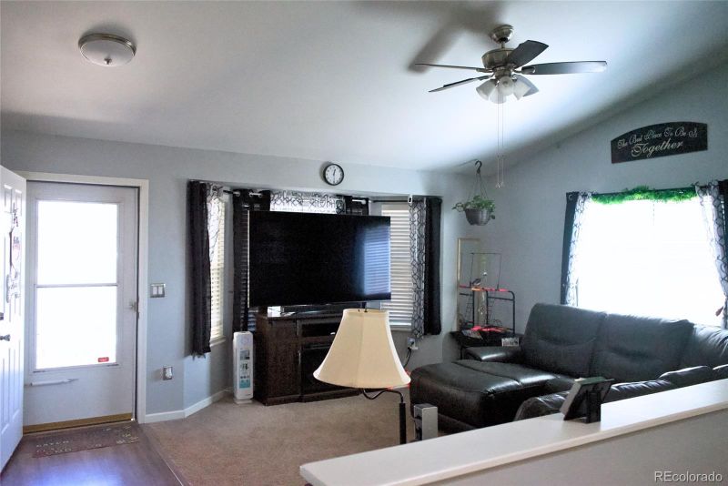 3423 Windmill Ct, Evans, CO 80620