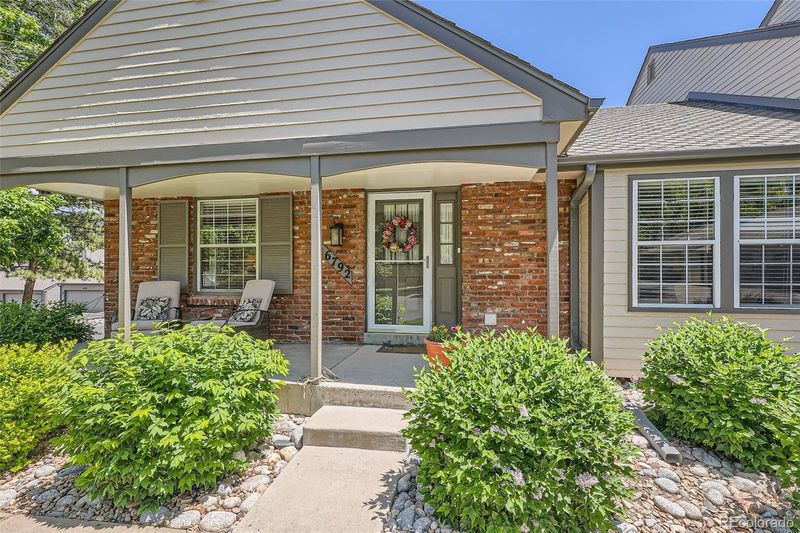 6792 E Briarwood Dr, Centennial, CO 80112
