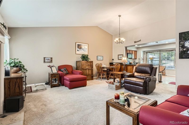 6792 E Briarwood Dr, Centennial, CO 80112