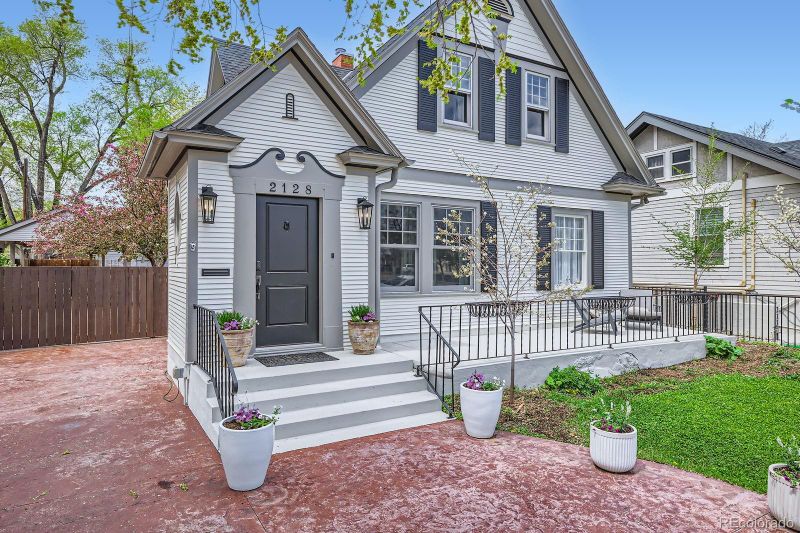 2128 N Nevada Ave N, Colorado Springs, CO 80907