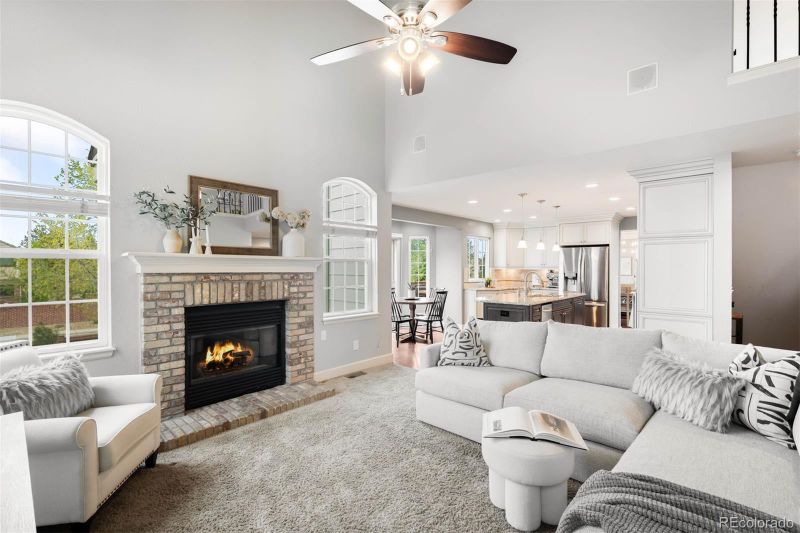 9574 Las Colinas Dr, Lone Tree, CO 80124