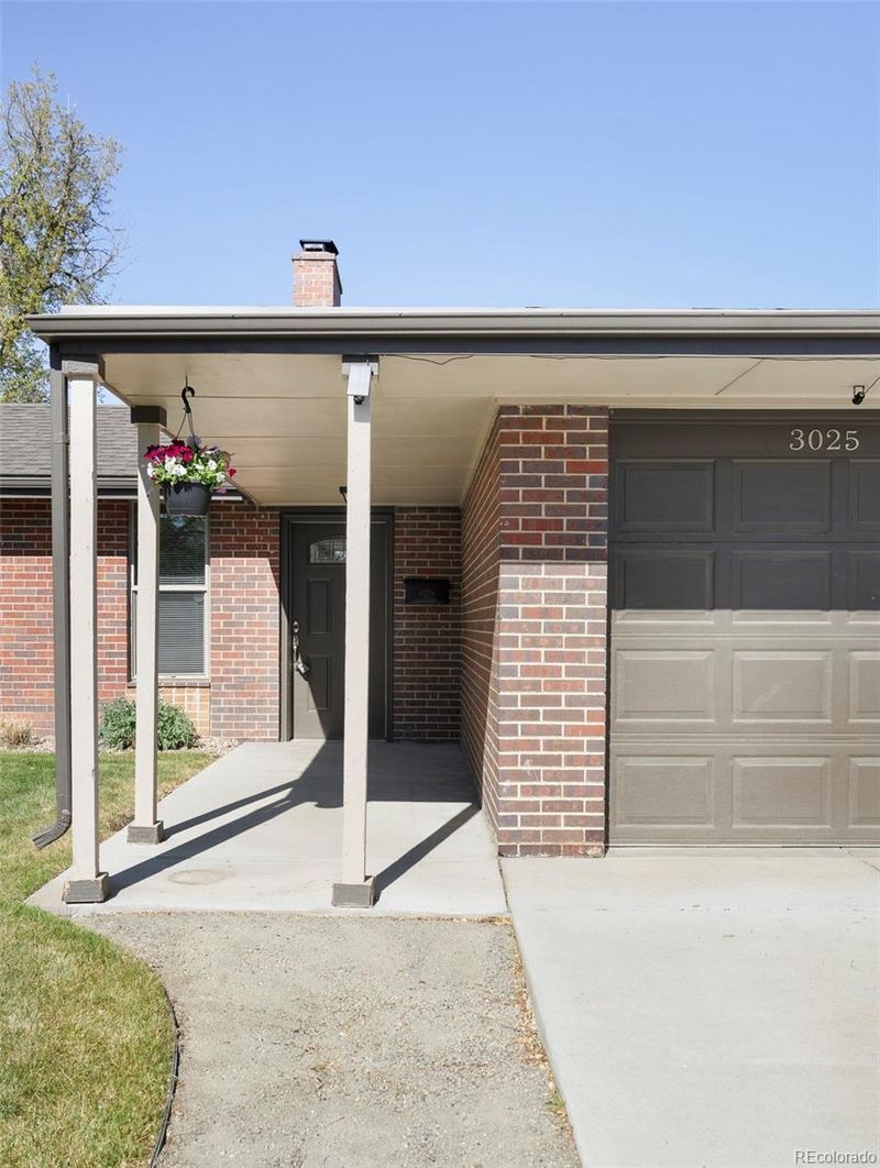 3025 Forest St, Denver, CO 80207