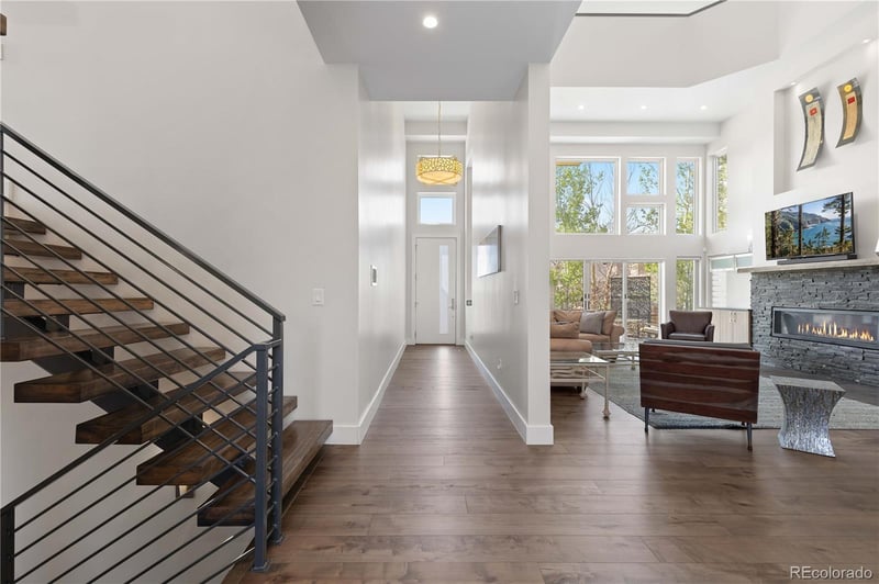 942 S Fulton St, Denver, CO 80247