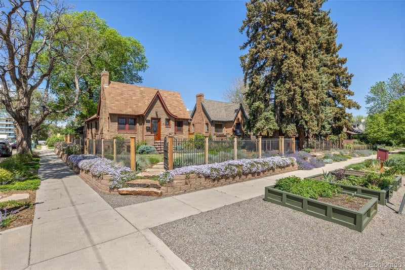 1601 Albion St, Denver, CO 80220