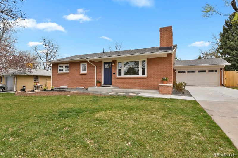 6620 S Foresthill St, Littleton, CO 80120