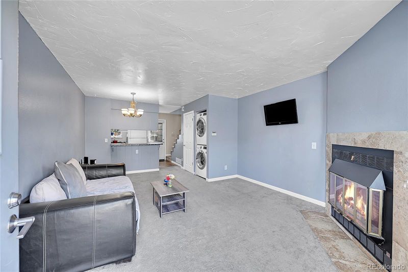 1662 S Blackhawk Way #A, Aurora, CO 80012