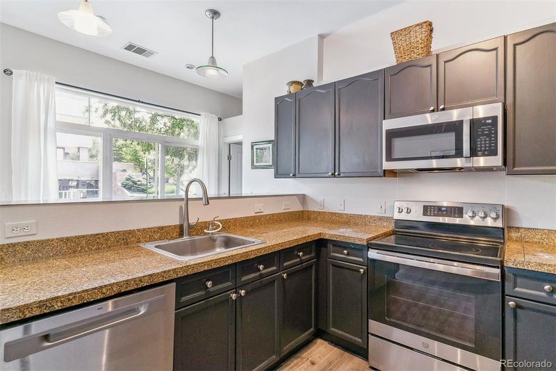 5677 S Park Pl #A102, Englewood, CO 80111