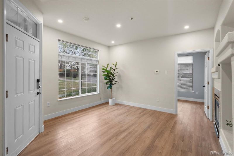 9590 E Florida Ave #1025, Denver, CO 80247