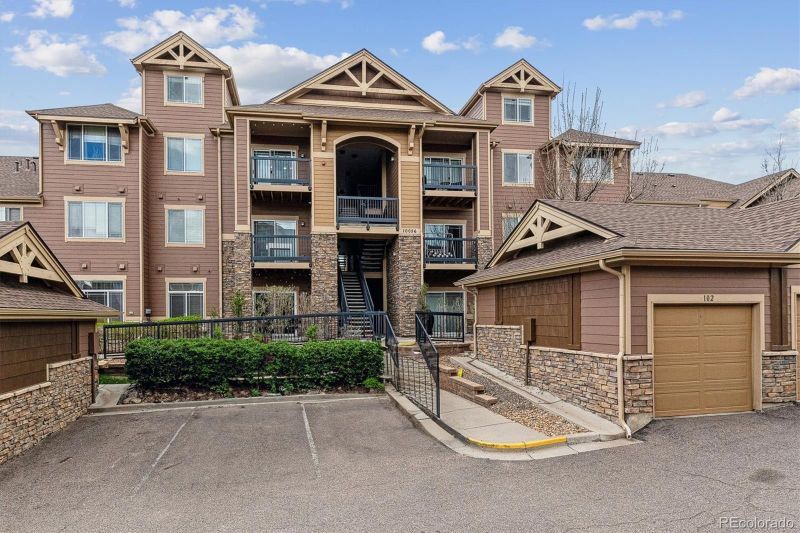10056 W Unser Dr #102, Littleton, CO 80127