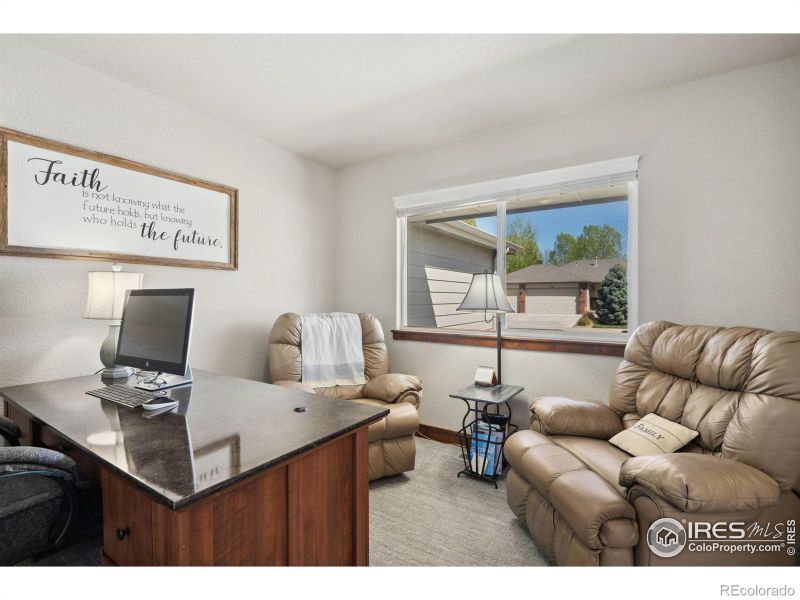 1576 La Jara St, Loveland, CO 80538