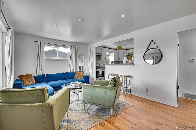 7001 Alan Dr, Denver, CO 80221