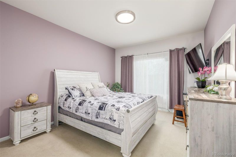 8465 Pebble Creek Way #102, Highlands Ranch, CO 80126
