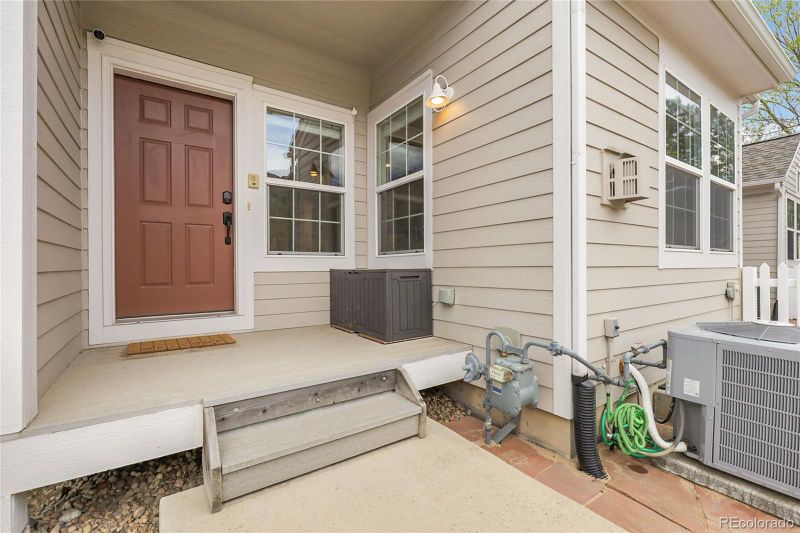 843 Snowberry St, Longmont, CO 80503