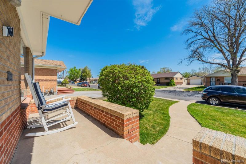 7651 Shoshone St, Denver, CO 80221