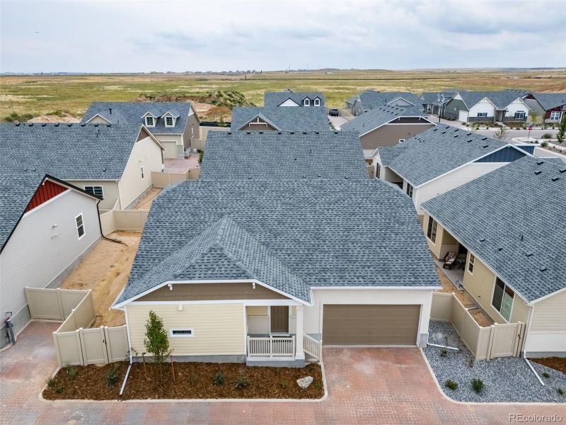 21915 E 51st Dr, Aurora, CO 80019