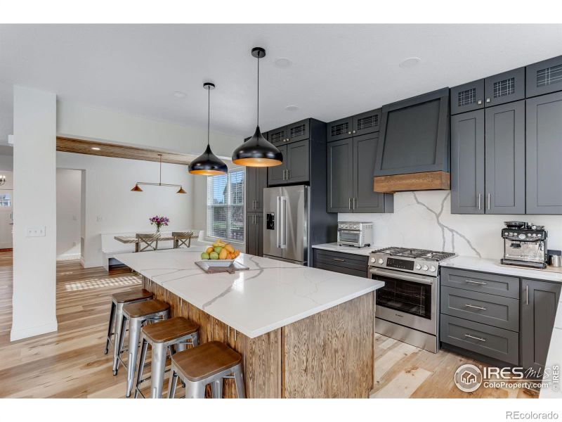 6772 Flintlock Rd, Timnath, CO 80547