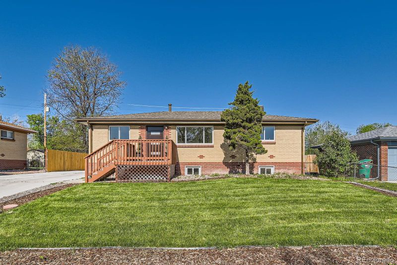 3871 Moore St, Wheat Ridge, CO 80033