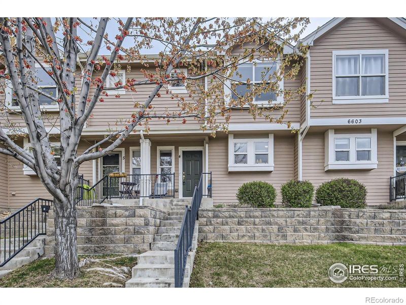 6603 Autumn Ridge Dr, Fort Collins, CO 80525
